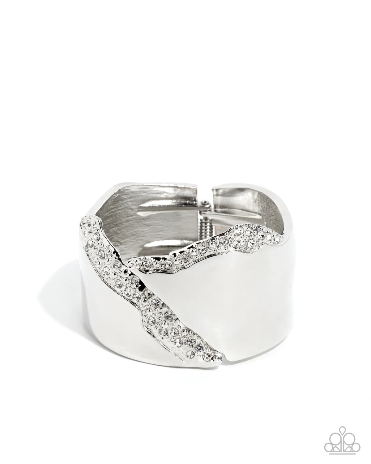 Twinkly Traverse - White