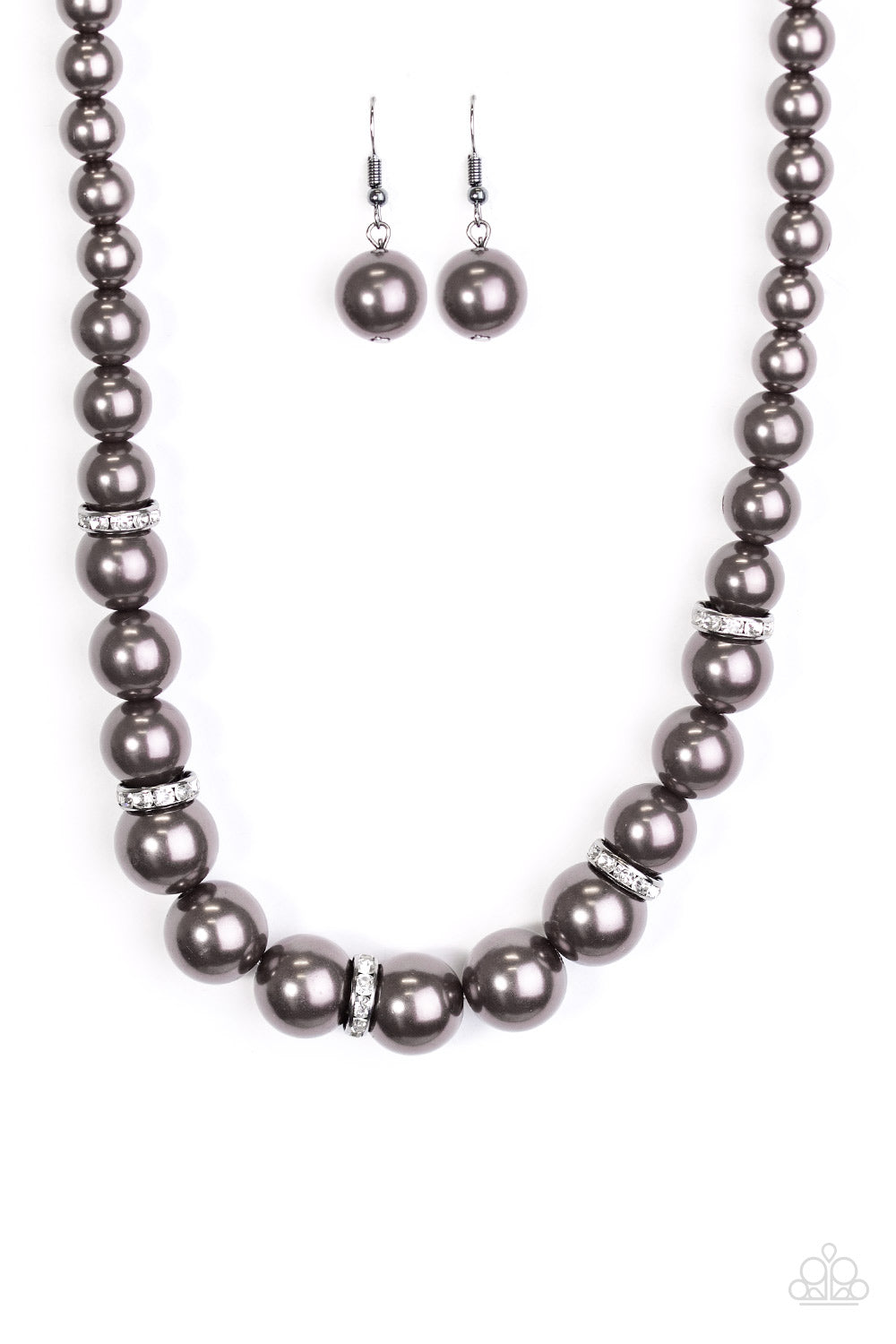 You Had me at Pearls - Black