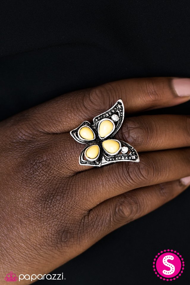Fly As A Butterfly - Yellow